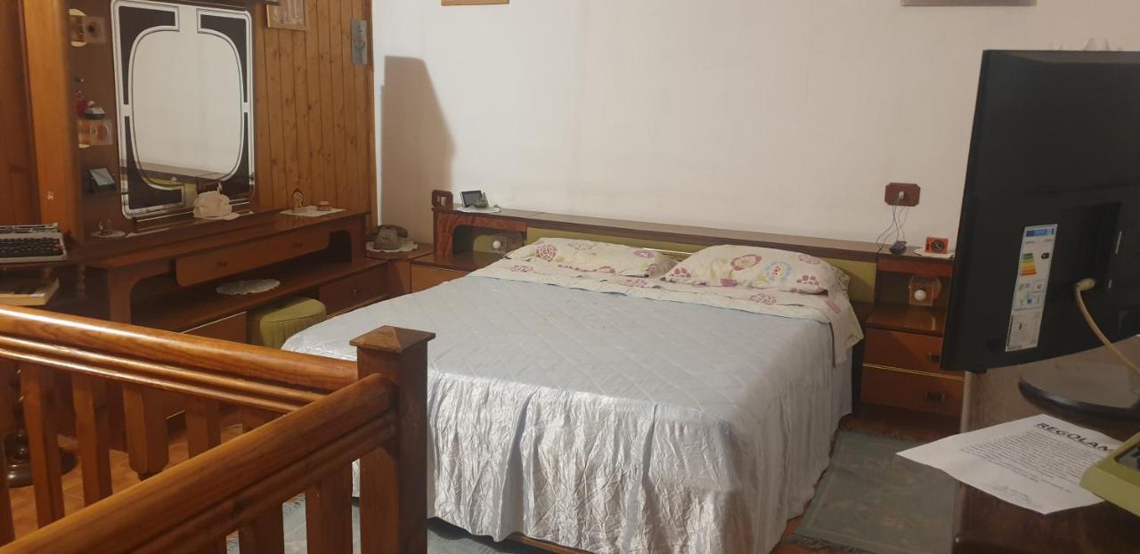 Casa Vacanze Mingos Lodio Di La Carpineta 외부 사진