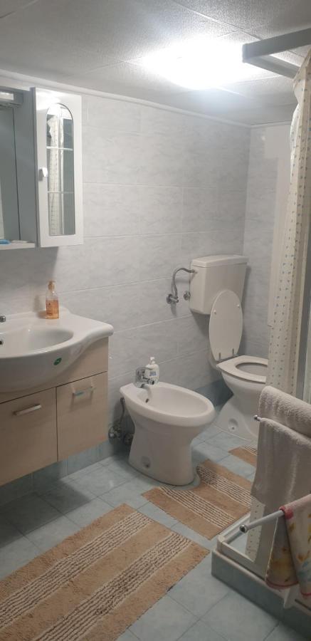 Casa Vacanze Mingos Lodio Di La Carpineta 외부 사진