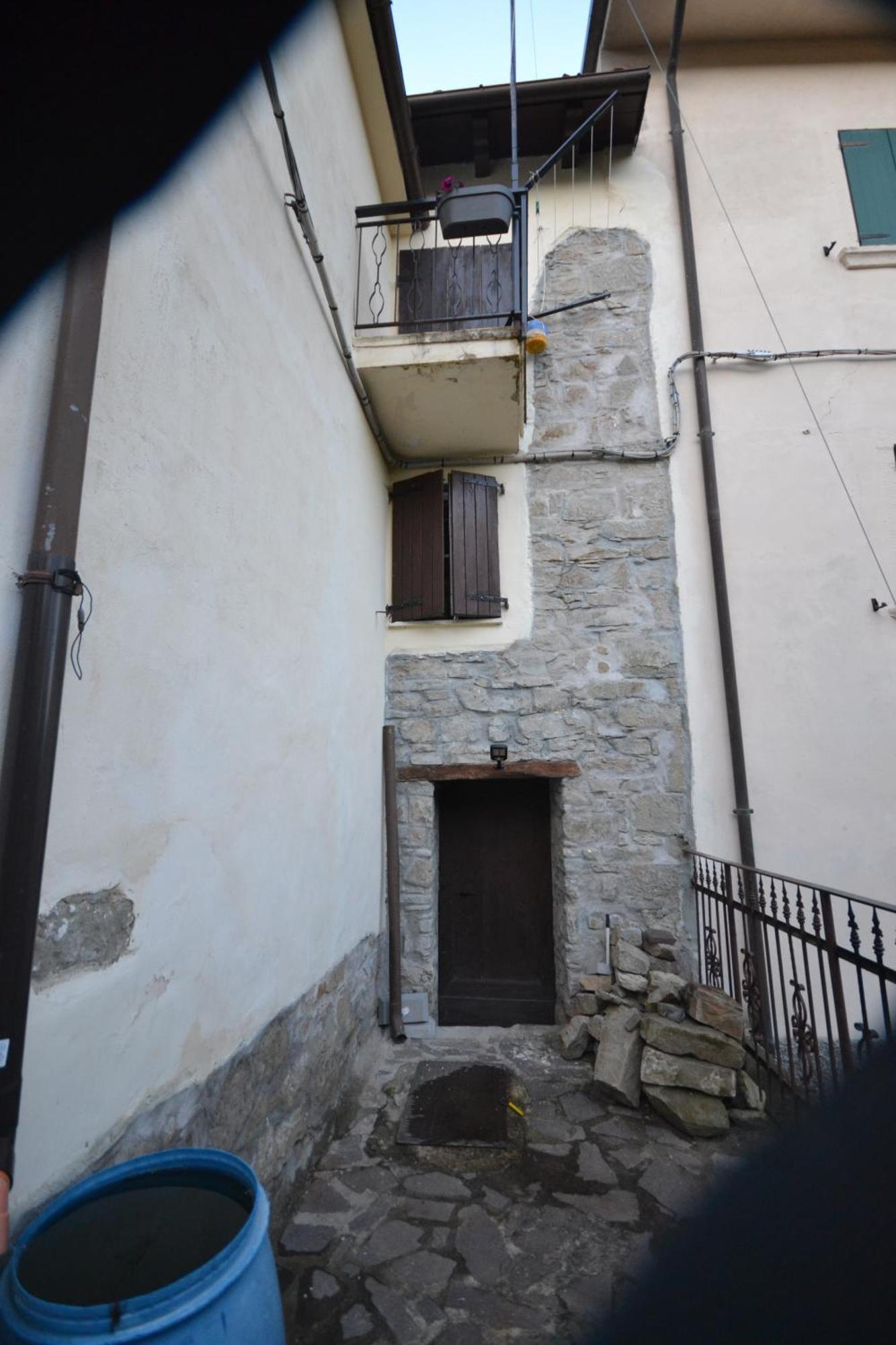 Casa Vacanze Mingos Lodio Di La Carpineta 외부 사진